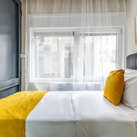 Centrally Located Flat In Sisli Apartment *