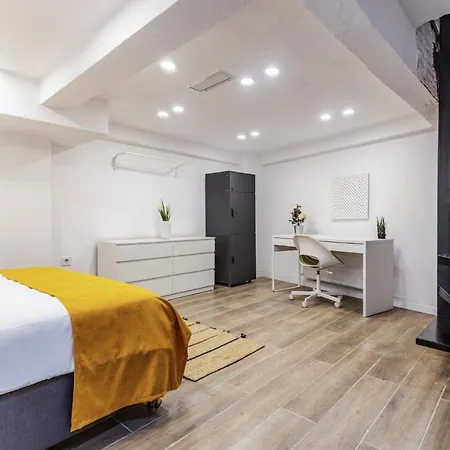 Centrally Located Flat In Sisli * Istanbul
